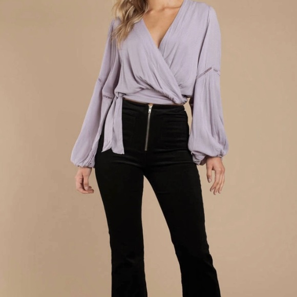 Free People shirt size xs, used, good condition, purple. Worn 3-5 times. - Picture 3 of 3